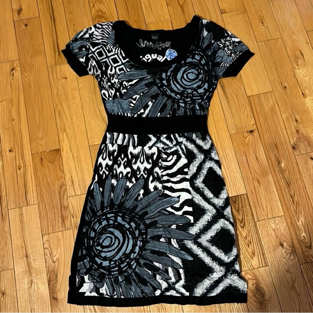 Desigual Black and White Cap Sleeve Sheath Dress